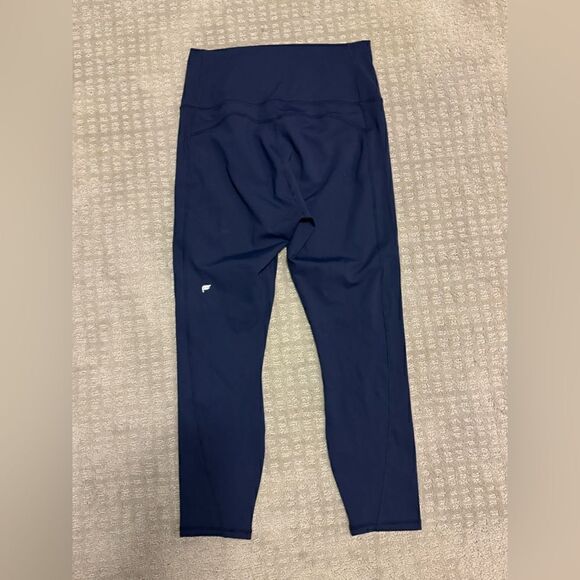 Fabletics NWT Ultra High Waisted PureLuxe 7/8 Leggings - Deep Navy - L - Picture 5 of 6